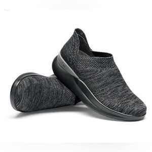 Moshn Women's Black Heather Rise Shoes Size 10.5 M